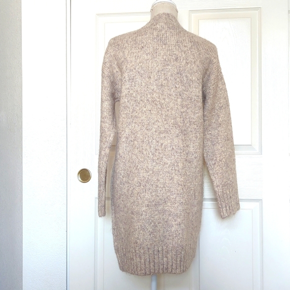 Topshop Oversized Sweater Dress in Oatmeal - Picture 8 of 10